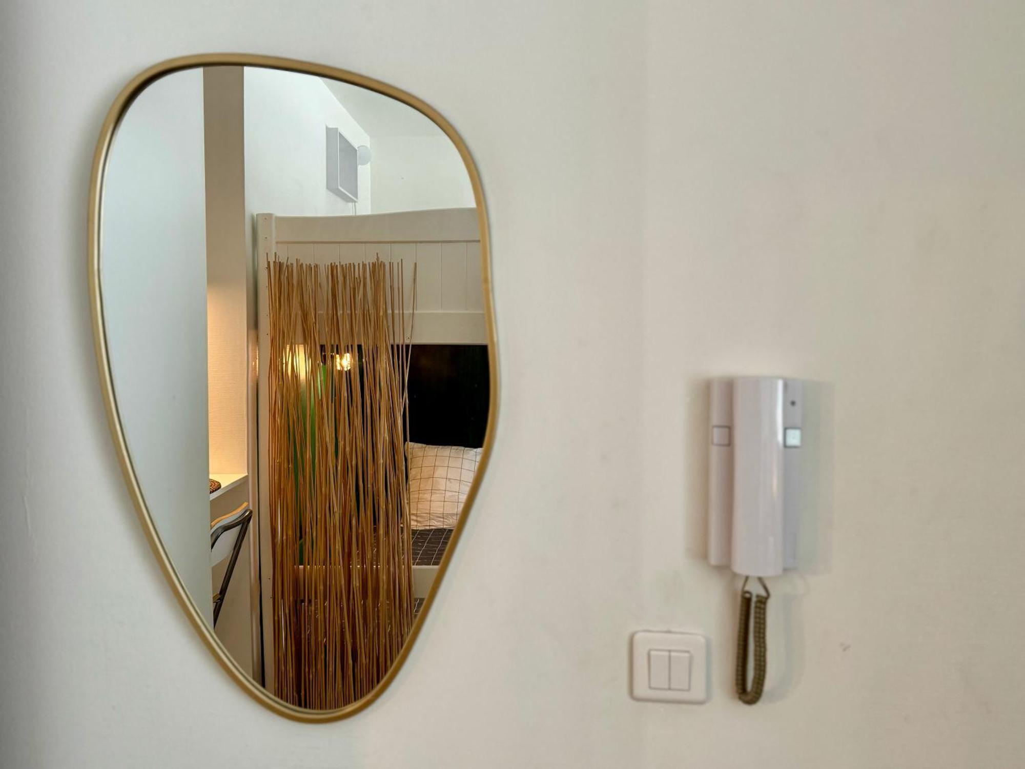 Suite Noya Villeurbanne Esterno foto