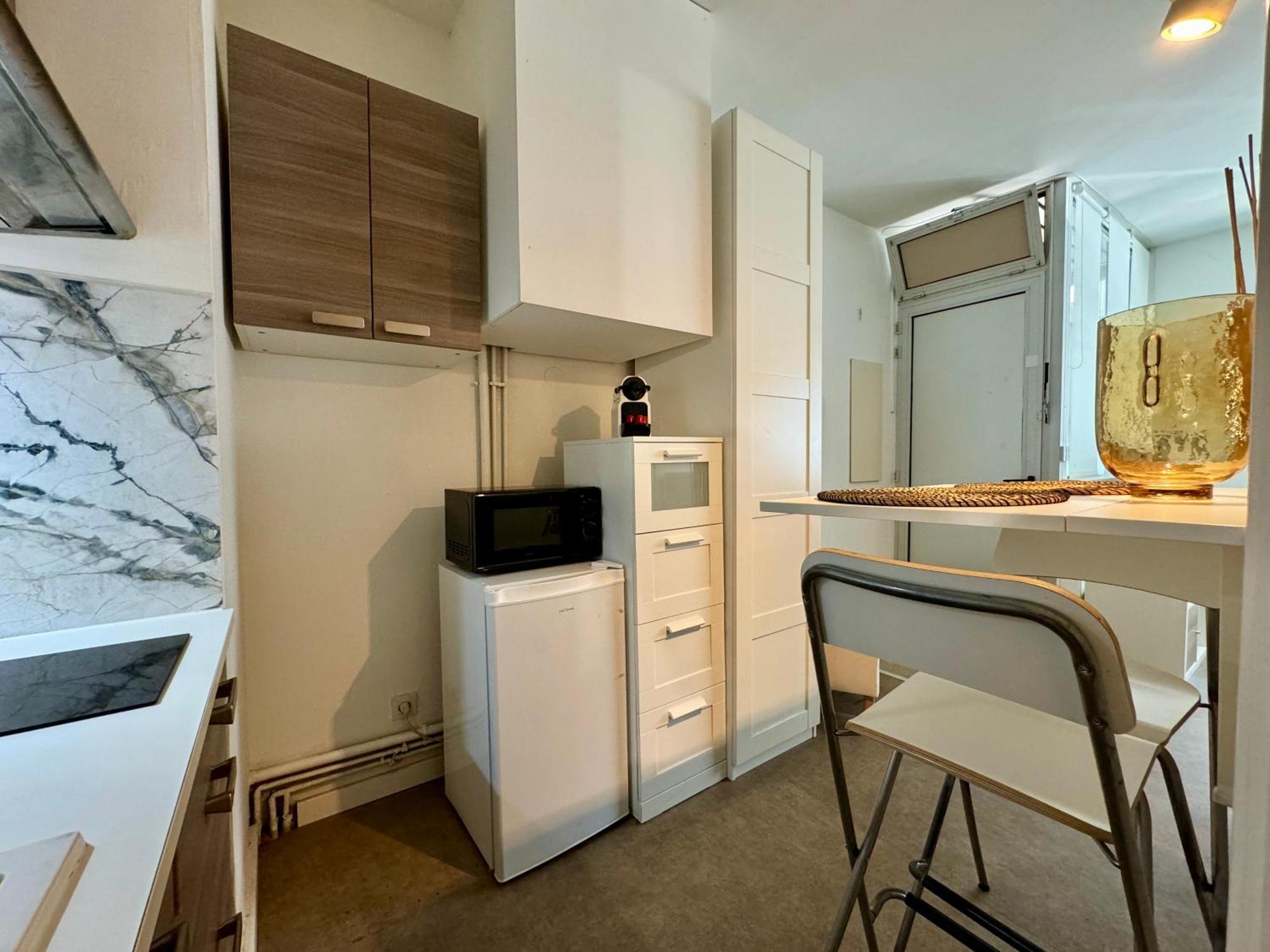 Suite Noya Villeurbanne Esterno foto