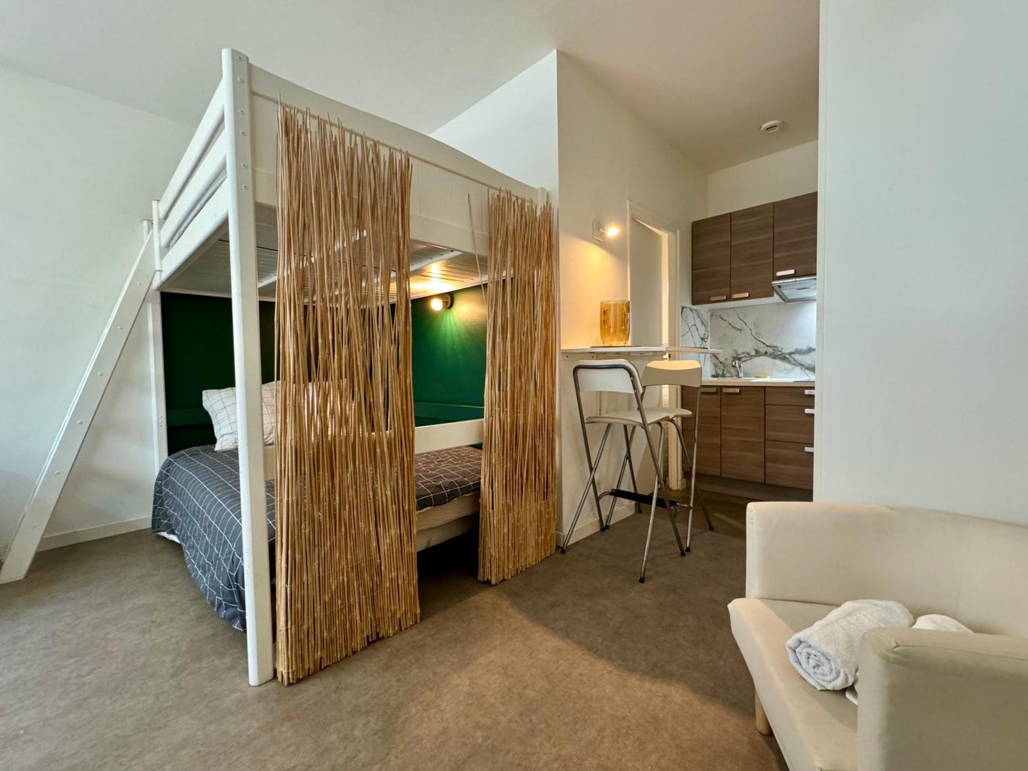 Suite Noya Villeurbanne Esterno foto